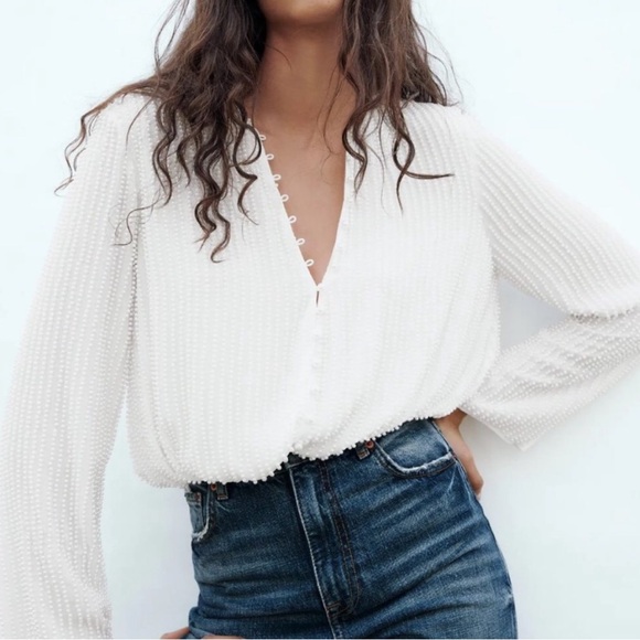Zara Cream Textured Blouse - Picture 2 of 10